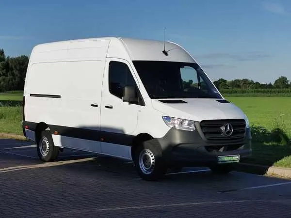 Mercedes-Benz Sprinter 317 L2H2 Airco 170PK Image 4